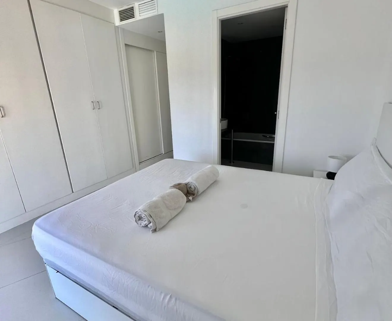 Apartament Modern Seaview Bossa Ibiza
